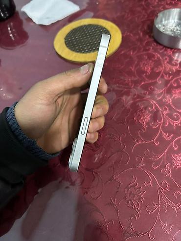 Apple iPhone: IPhone 13, Ağ, Simsiz şarj — 3