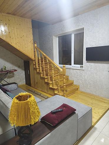 ev ucuz: 2 mərtəbəli həyət evi - Plan: Aşağıda yatag otağı, mətbəx zonası; — 3