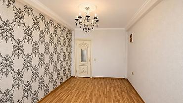 platin satışı: Mənzil Abşeron Gənclər şəhərciyində yerləşir. 3 otaqlıdır. 2 ayrı — 6