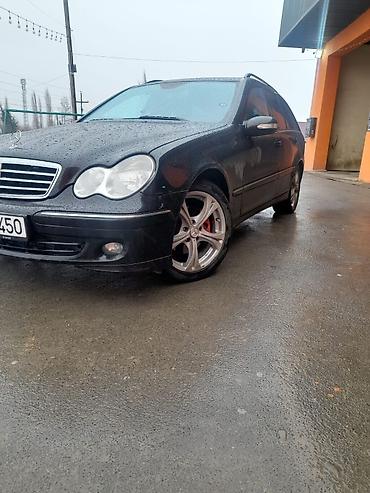 14 luk diskler: Mercedes-Benz C‑Class sedan - Kuzov: qara rəngli sedan, klassik — 9