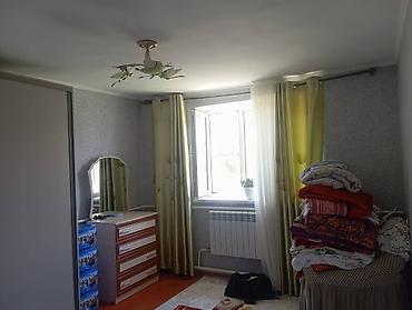 140000: 🏡 Продаётся дом в Ак-Орго 📍 Ориентир: Ашар / ул. Ахунбаева 📐 Участок — 8