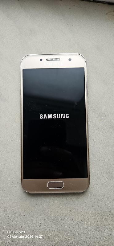galaxy z: Samsung Galaxy A3 2017, 16 GB, rəng - Qızılı, İki sim kartlı — 2