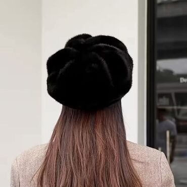 Šubare: Kape se porucuju,isporuka za desetak dana ✨ — 2