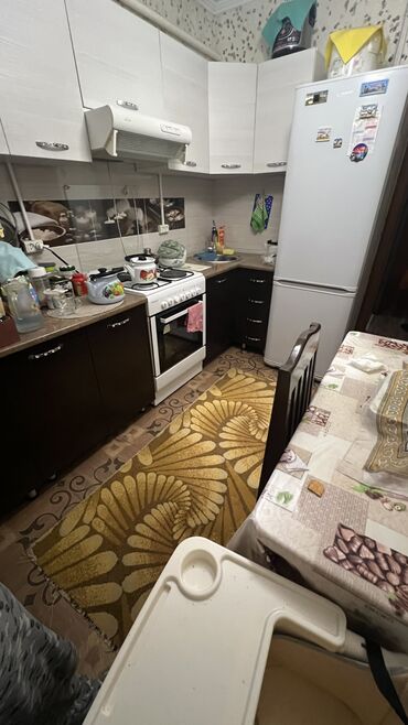 сниму квартиру в частном доме: 4 бөлмө, 92 кв. м, 1 кабат