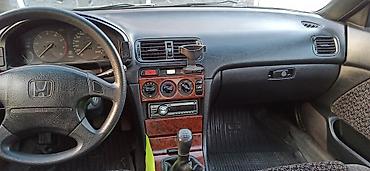 1994: Honda Accord: 1994 г., 2 л, Механика, Бензин, Седан — 7