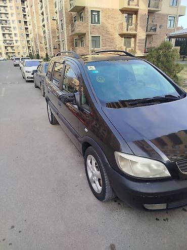 zafira: Opel Zafira: 2.2 l | 2001 il 120 km Universal — 4