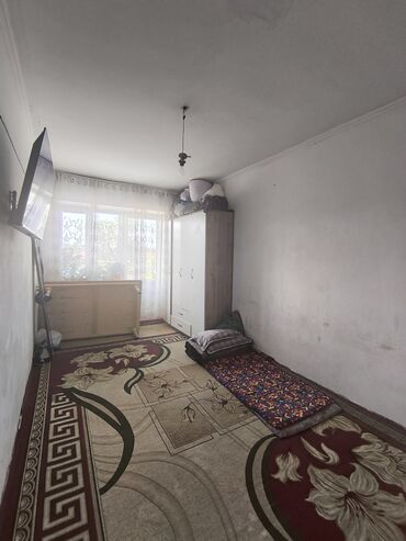 сдается 2 комнатная квартира в джале: 2 комнаты, 39 м², Индивидуалка, 5 этаж, Старый ремонт