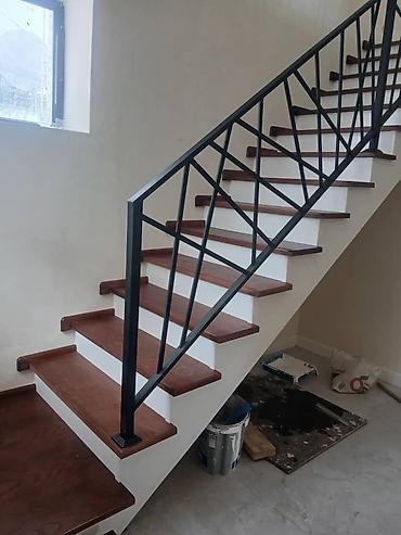 Обшивка лестниц: Лестница на заказ кара жыгач жангак, сосна перила дерево и железный — 4