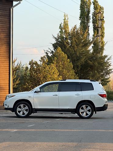 Toyota: Toyota Highlander: 2011 г., 3.5 л, Автомат, Газ, Внедорожник — 8
