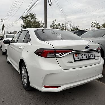 Унаа: Toyota Corolla: 2022 г., Гибрид, Седан — 2