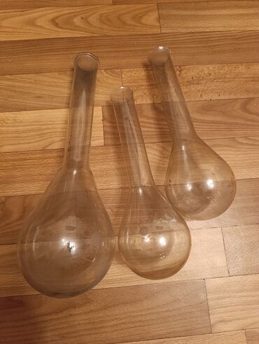 Другие медицинские товары: Лабораторная химическая посуда Наименование - Количество Термометр — 19