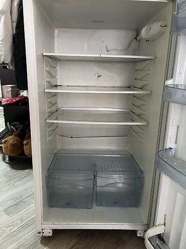 ucuz soyuducular: İkiqapılı soyuducu NORD Xüsusiyyətlər: - Üst qapıda dondurucu bölmə — 1
