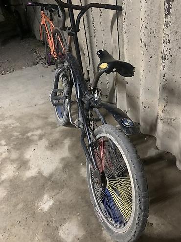 скейт борд: BMX велосипед для трюков - Рама с характерным изогнутым профилем — 2