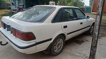 кия шума2: Toyota Carina: 1992 г., 1.6 л, Механика, Бензин, Хэтчбэк — 4