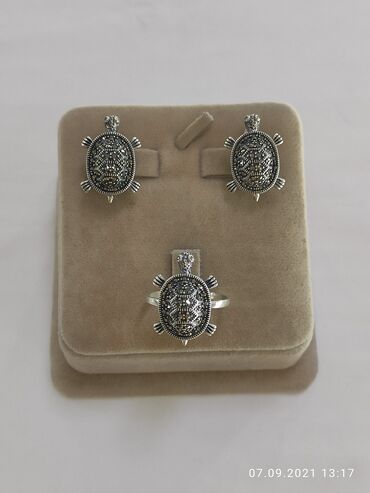 серьги и кольцо из серебра комплект: Набор Черепаха Серебро с марказидами пробы 925 Есть доставка по