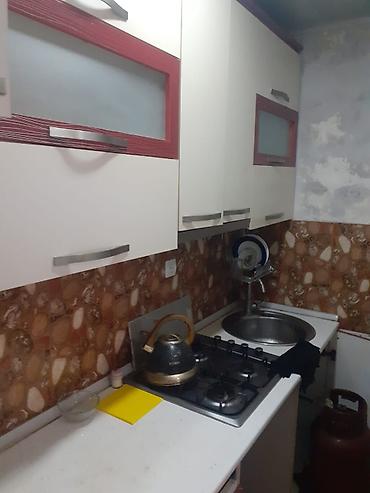 bileceri ev: Bineqedi ray,Biləcəri qes,5mertebeli yataqxana tipli binanın 2ci — 5