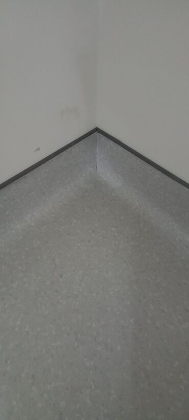 Напольные работы: Укладка пола, Выравнивание пола, Шлифовка пола | Ковролин, Кварц-винил, Линолеум Больше 6 лет опыта — 4