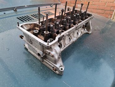 Auto delovi: Glava motor Lada 2121,21213 Niva br.3. Polovna, ocuvana. Skinuta sa — 2
