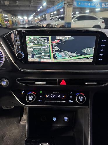 Hyundai: Hyundai Sonata: 2019 г., 2 л, Газ — 14