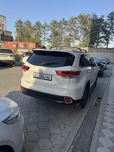 тайота хейлендер: Toyota Highlander: 2018 г., Автомат, Бензин, Кроссовер — 2