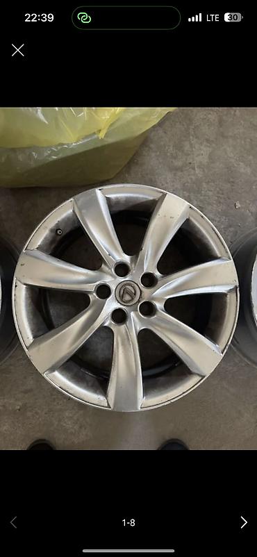 Диски: Литые Диски R 18 Lexus, Комплект, отверстий - 5, Б/у — 3