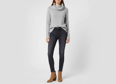 Jumpers: Marks & Spencer, Women`s sweater, size S