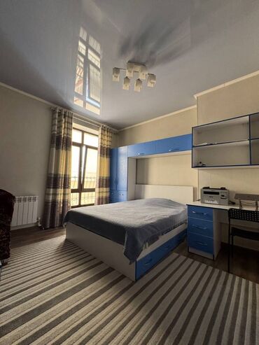 дом покровка: 4 комнаты, 130 м², Индивидуалка, 3 этаж, Евроремонт