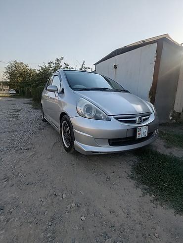 fit 2017: Honda Fit: 2002 г., 1.3 л, Вариатор, Бензин, Хэтчбэк — 1