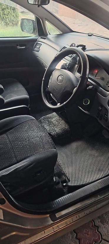 bis vip: Toyota Ipsum: 2002 г., 2.4 л, Автомат, Бензин, Минивэн — 4