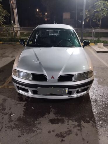 Mitsubishi: Mitsubishi Carisma: 2000 г., 1.9 л, Механика, Дизель, Хэтчбэк