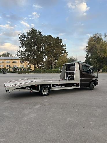 Транспорт: Эвакуатор, Mercedes-Benz, 2002 г., Ломаная — 3