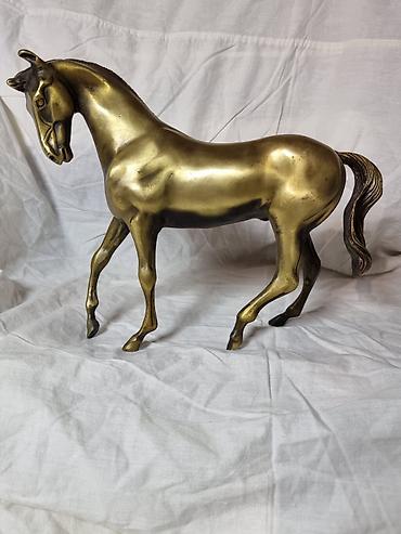 Статуэтки: Бронзовая настольная скульптура «Лошадь». - Материал: литая бронза с — 4