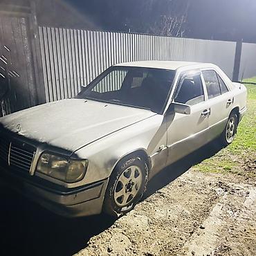 реснички 124: Mercedes-Benz W124: 1993 г., 2.2 л, Механика, Бензин, Седан — 6