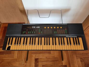 Klaviri i klavijature: Klavijatura (sintisajzer) EK-680 nightingale. Ispravna, sa malim — 11