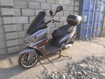 Скутеры: Макси скутер 150 куб. см, Бензин, Новый