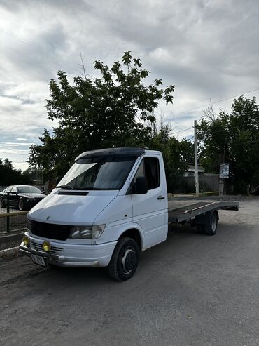 панель на спринтер: Эвакуатор, Mercedes-Benz, 1996 г., Ломаная