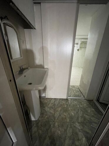 Отели и хостелы: СДАЁТСЯ ПОМЕЩЕНИЕ ПОД ЛЮБОЙ КОММЕРЧЕСКИЙ БИЗНЕС! Сдаётся просторное at lalafo.kg — 8 Отели и хостелы: СДАЁТСЯ ПОМЕЩЕНИЕ ПОД ЛЮБОЙ КОММЕРЧЕСКИЙ БИЗНЕС! Сдаётся просторное — 8