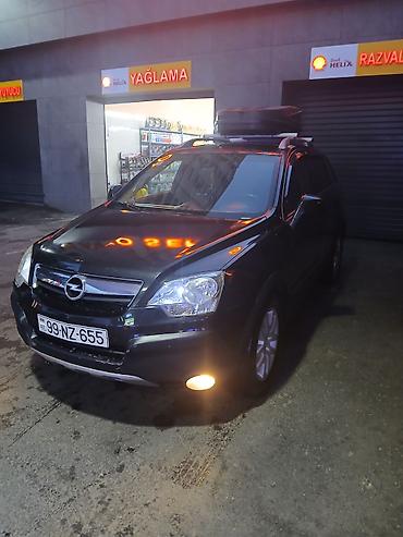 Opel: Opel Antara SUV - Kuzov: Qara rəng, ön xrom radiator barmaqlığı — 16