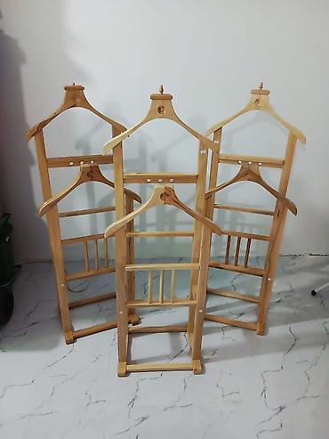 dəm qaşığı: Taxta geyim valetləri (kişilər üçün paltar asqısı-stendi) - Material — 10