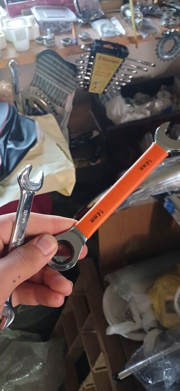 Velosiped ehtiyyat hissələri: Məhsul: Velosiped ehtiyat hissələri və aksesuarları Təsvir: - — 23