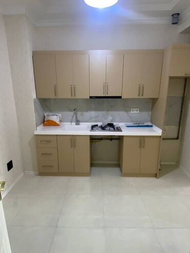 Uzunmüddətli kirayə mənzillər: Mənzil kirayə verilir, Mətbəx mebeli var. Əşyasızdı, 66 kv, 2 otaq — 9