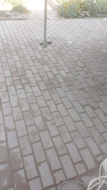 kraska isleri: Xidmət: Tam döşəmə abadlaşdırma və səki daşı işləri. waccapda — 1