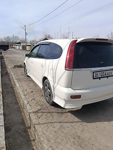 Honda: Honda Stream: 2003 г., Универсал — 1