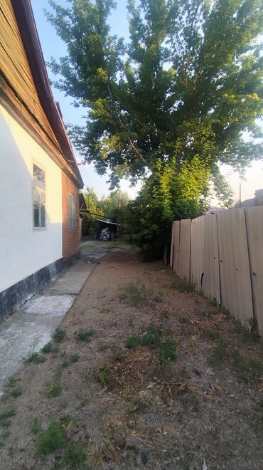 аренда кафе ресторанов: 4 соток, Для строительства, Договор дарения, Красная книга, Тех паспорт