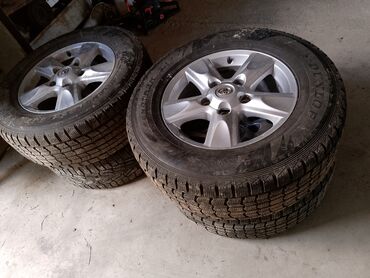 moped kredit baku: Land Cruiser tekerler 285/60r18 Diskiler idiyal veziyyetdedi Hec bir