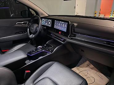 ауди кутро: Kia Sportage: 2023 г., Гибрид — 10