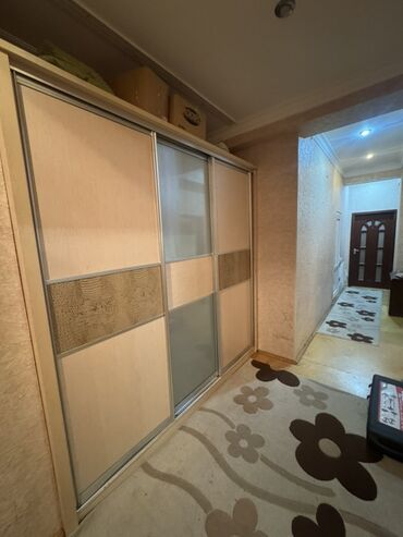 Uzunmüddətli kirayə mənzillər: Həzi Aslanov metrosuna 1 dəqiqəlik məsafədəki mənzilə EV YOLDAŞI — 8