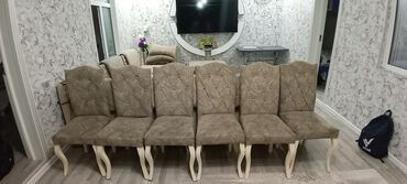 стулья для столовой: Для гостиной, Б/у, Нескладной, цвет - Бежевый Стул