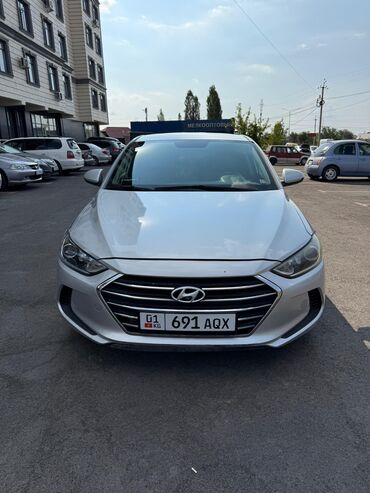 продажа хюндай: Hyundai Elantra: 2018 г., 2 л, Автоматические, Бензин, Седан