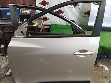 Двери и комплектующие: 1.Дверь BMW X5 E70 N52B30A 2008 (б/у) 2.Дверь BMW X5 E53 M57D30T 2006 — 7